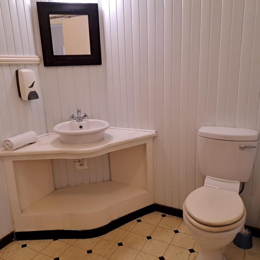 موسيلباي Green Door Guest House المظهر الخارجي الصورة