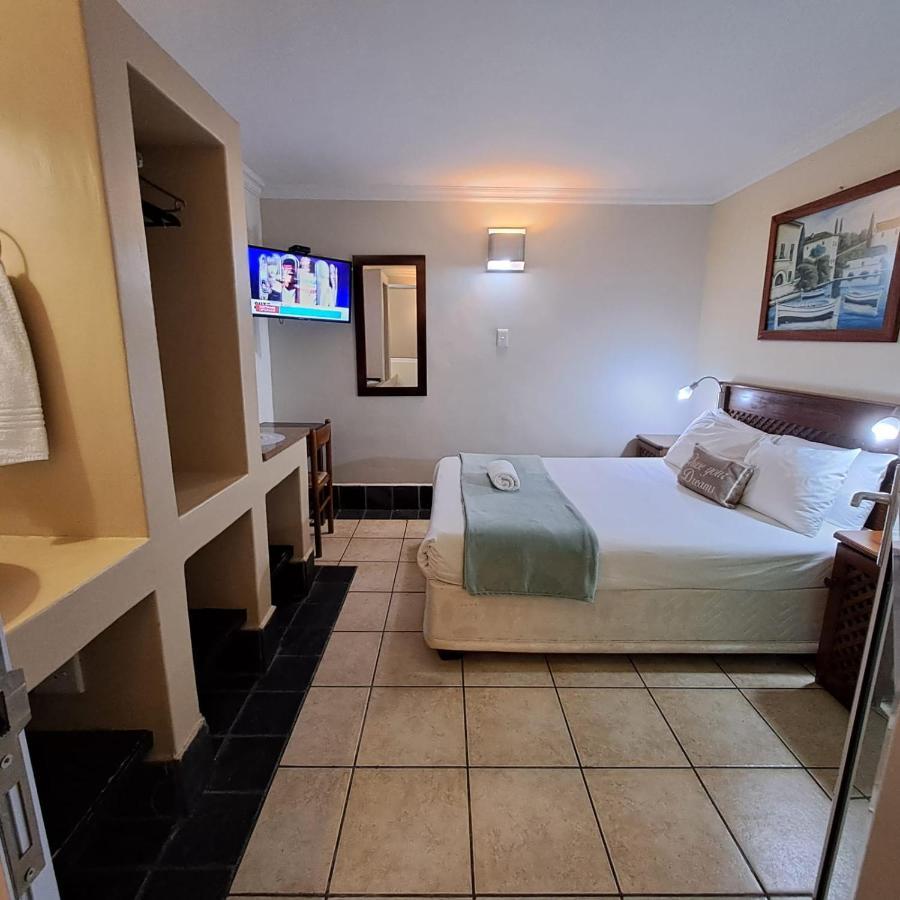 موسيلباي Green Door Guest House المظهر الخارجي الصورة
